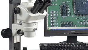 Microscopio estéreo de tres oculares