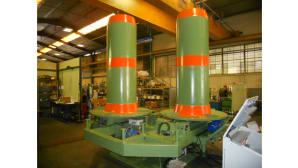 Vertical double/tilting unwinding machines