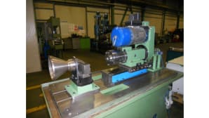 Wire pointing machines