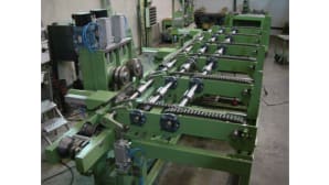 Steel bar loading and unloading benches