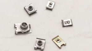 Piastrine e rondelle quadre in acciaio inox