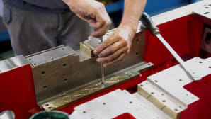 Second-hand and overhauled machines