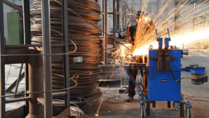 Phosphated patented galvanized semifinished steel wire