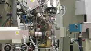 Línea de aislamiento de cables para automóvil