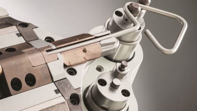 E-FLEX von BLM: Drahtbiegemaschine für komplexe 3D-Teile