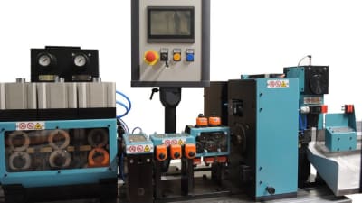 Straightening, cutting & marking machine with electric controls at wire 2018 