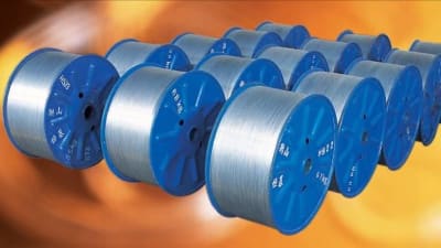 Zinc-coated steel strand for communication cables