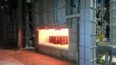 Fours industriels pour traitements thermiques et réchauffage