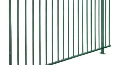 Steel fencing and railing for construction sites