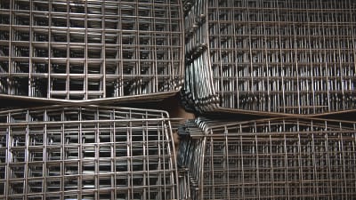 Mesh for hobby and industrial cages