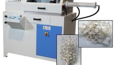 Declustering machine for casting