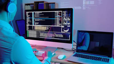 Multiplatform systems for the enterprises by smeup