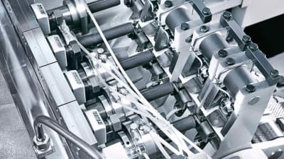 Hateburs Umformtechnologie steigert die Produktionseffizienz von Iidzka Seisakusho