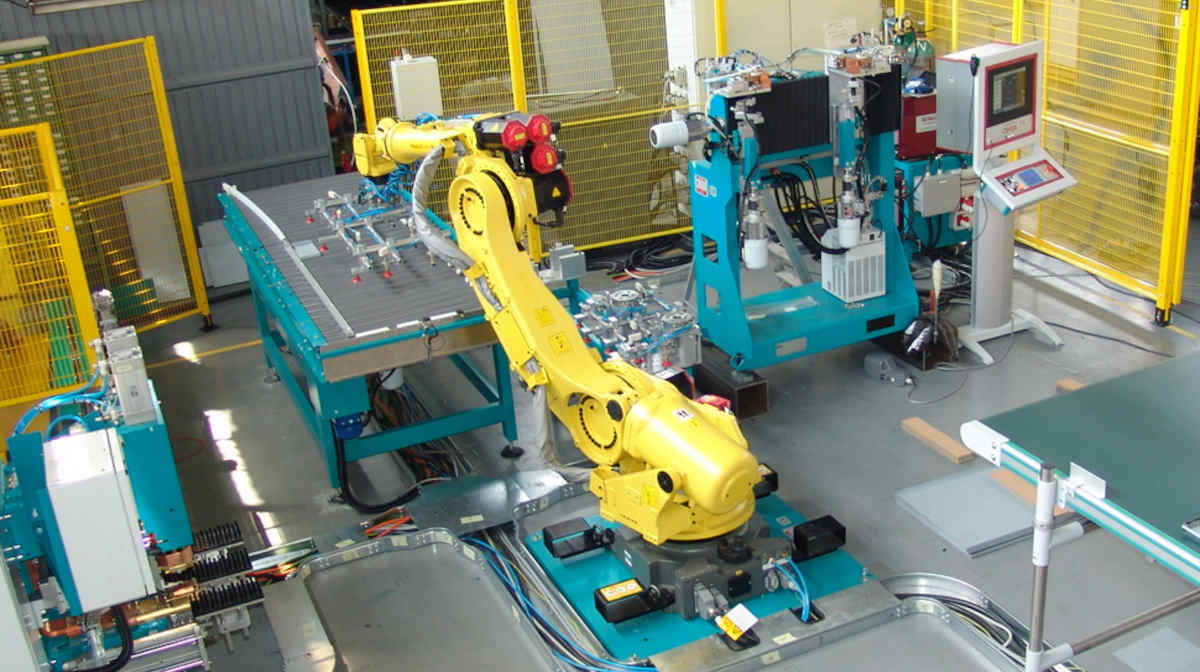 CEMSA: New Robotic Cell at Lamiera | expometals