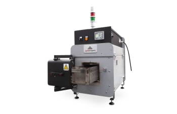 Industrial furnace with horizontal chamber for springs tempering and/or stress relieving