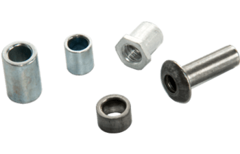 Distanziali e bussole a campione o disegno