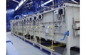 Heat treatment equipment for low carbon wire
