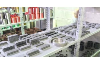 Ricambi per macchine rullatrici