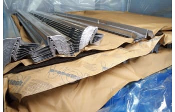 Korrosionsschutzpapiere für die Verpackung von Metallteilen