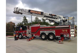 Verifiche periodiche su scale aeree ad inclinazione variabile