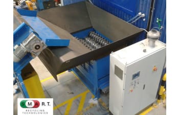 Trituratore quadri-albero per pallet, plastica e imballaggi