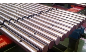 Cutting, milling, turning, radial and axial drilling services