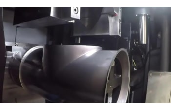 Extrusion machines for T-fittings