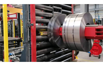 Automatic packing lines for coils and sheet batches