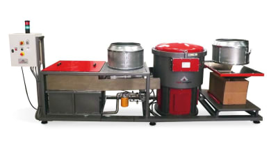 Dipping lubricating machine with centrifuge