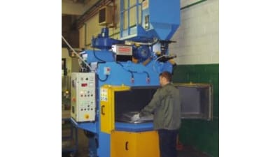 Turbine shot peening machine