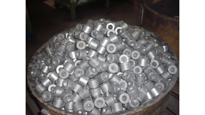 Reconditioning worn dies in hard metal