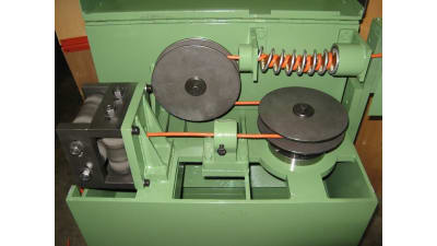 Descaling machines for wire