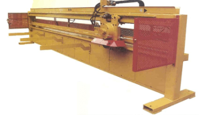 Mesh cutting machine for electrowelded wire mesh