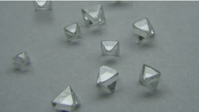 Substitution of natural diamond with synthetic single-crystal diamond (SSCD) in wire drawing dies