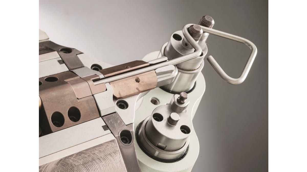 E-FLEX de BLM: plieuse de fils, pour des formes complexes 3D