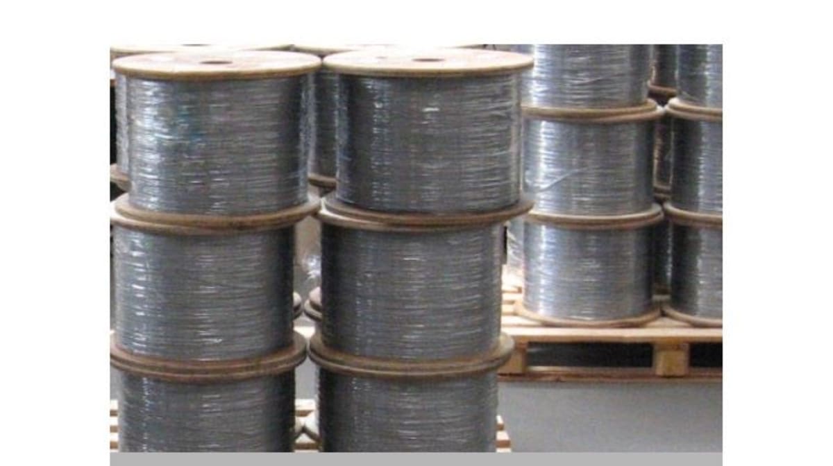 BLUTREF steel ropes, the ideal choice for orchards, vineyards, and hail nets manufacture