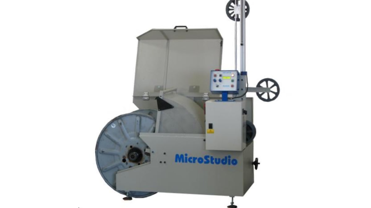Microstudio présente le nouveau DEVIDOIR ASPV600