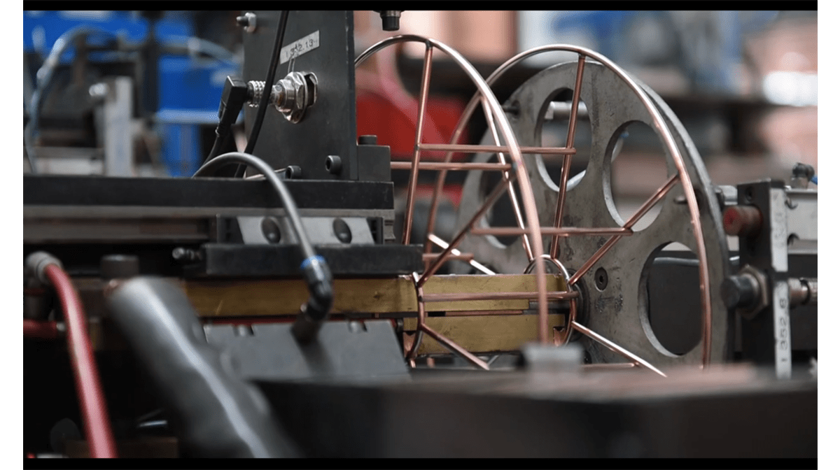 New Spool from 1998: the Italian expert in reels and spools