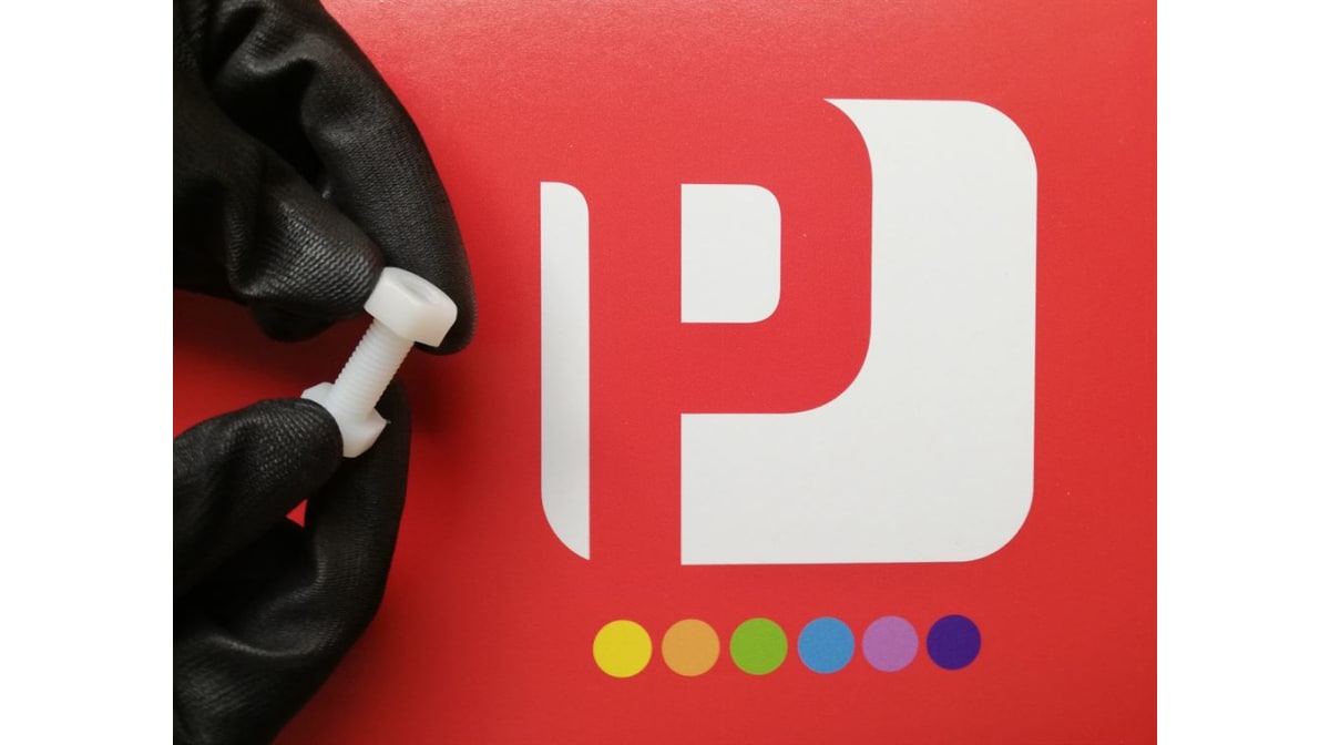 Panozzo: minuterie e fastener in nylon per il fai da te
