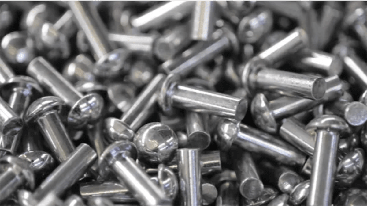Una vetrina internazionale per Piloni Srl: lo specialista dei fasteners speciali vola in Germania