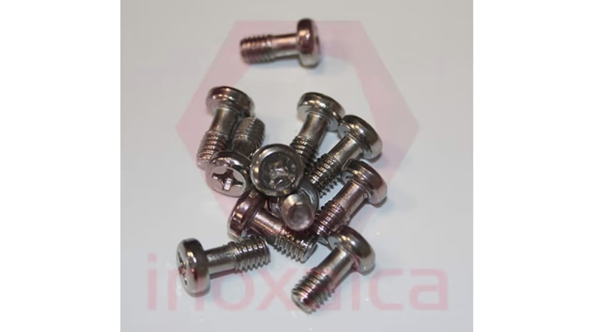 Customized safety with Inoxalca's captive screws