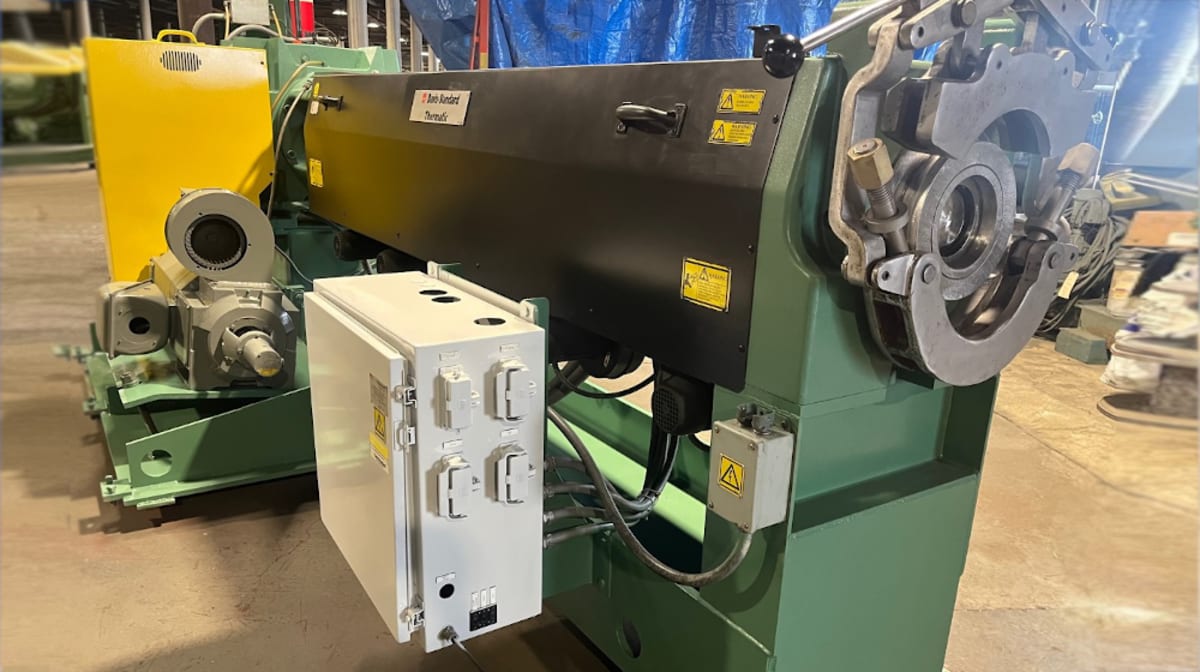 High-quality used plastic extruders from leading brands at Wire & Plastic Machinery Corp.