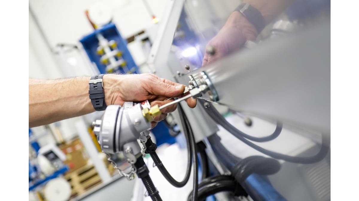 Línea de sinterización WTM para cables con aislamiento PTFE