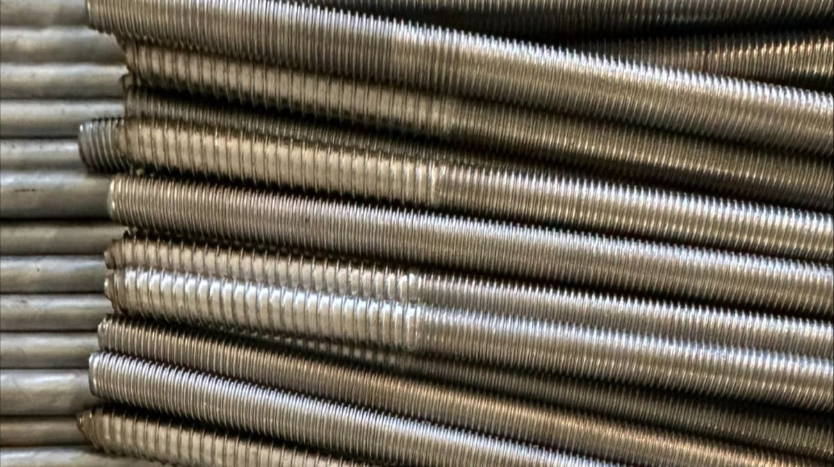 Why choose PPinox and ITC as suppliers of semi-finished materials for screw manufacturing?