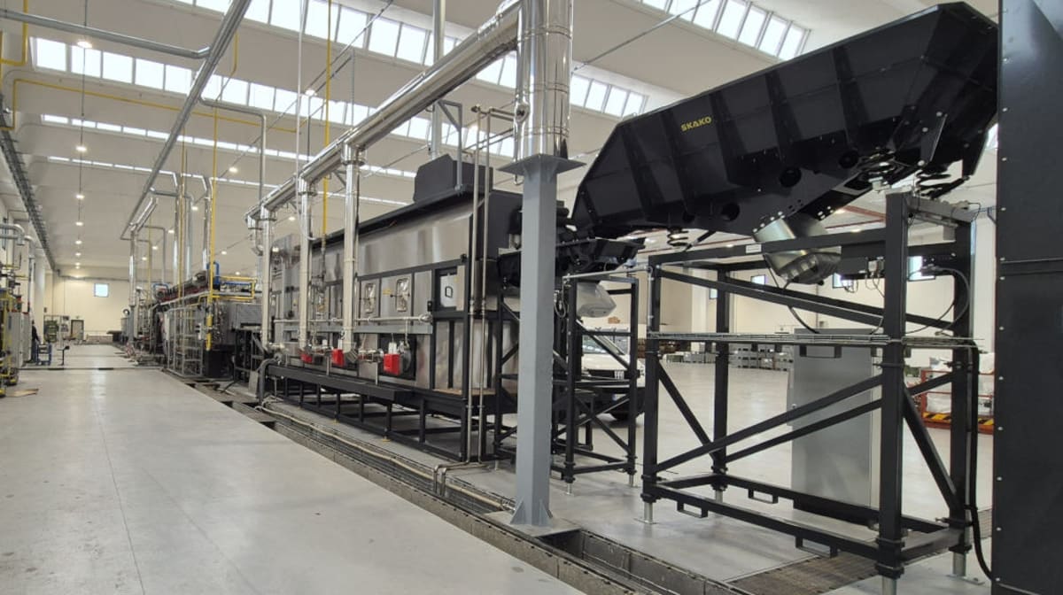 IVR's advanced technology: a new heat treatment line for fasteners