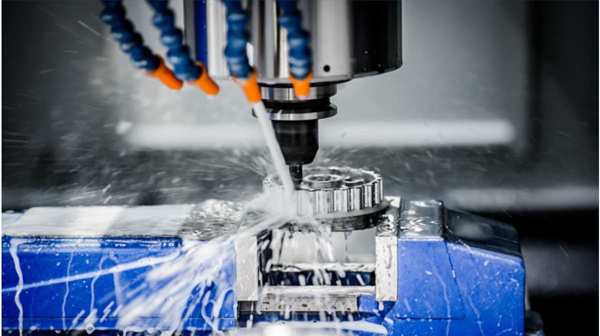 Fuchs ECOCOOL GLOBAL 1000, the high-performance cutting fluid