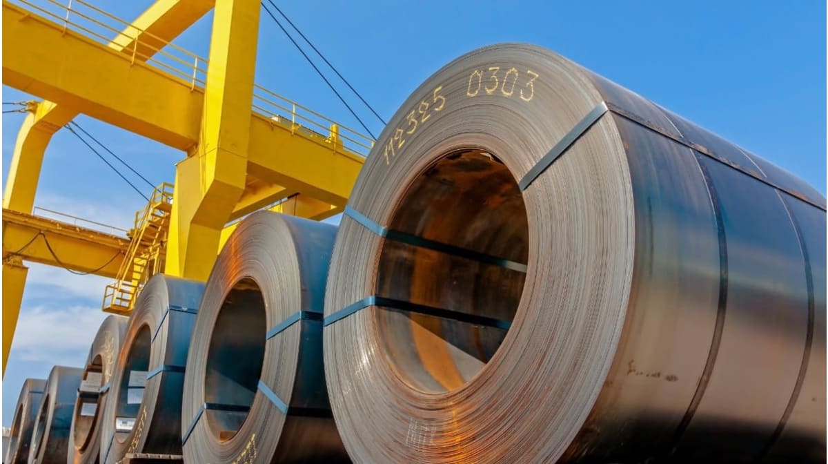 Codacons contro Federacciai: “Ostacola il progetto siderurgico di Piombino”