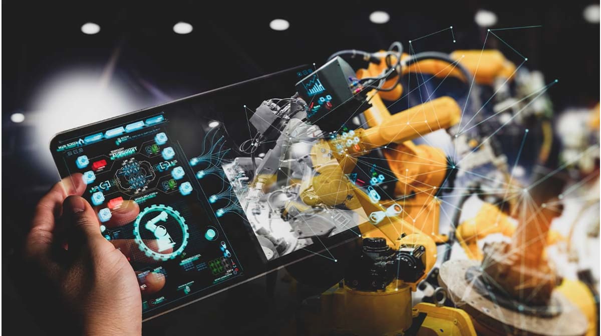 Come l’integrazione IoT e software personalizzati trasformano il monitoraggio nella metalmeccanica