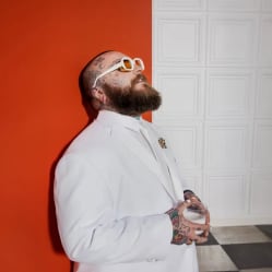 دانلود آهنگ Bad Dreams از Teddy Swims