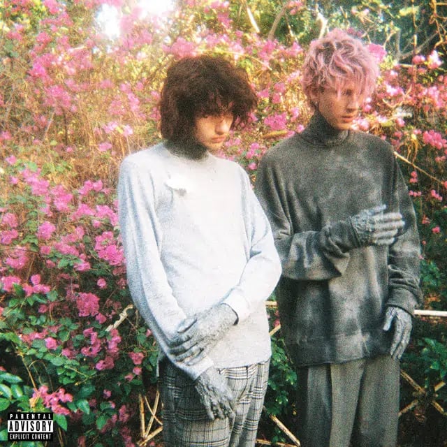 دانلود آهنگ More Than Life از ماشین گان کلی به همراه متن آهنگ و ترجمه ی فارسی